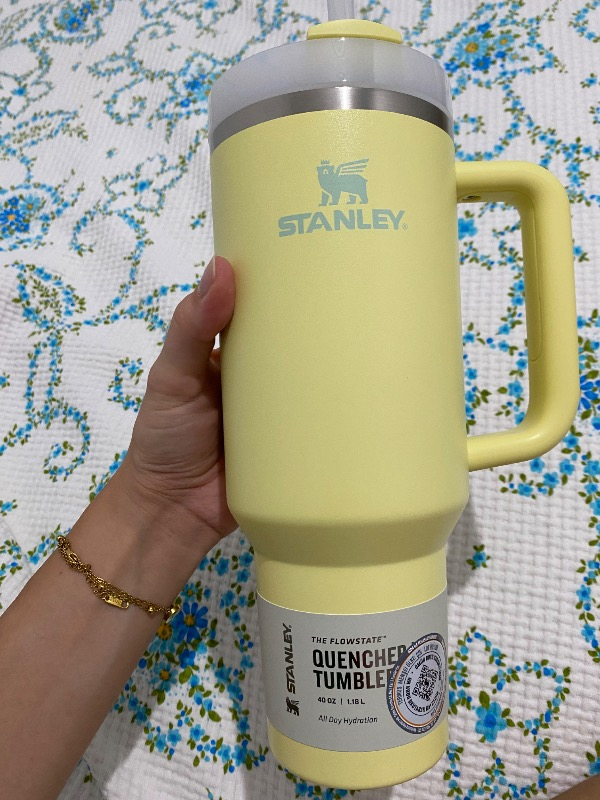 Stanley Quencher Pipetli Termos Bardak 1.18 Lt