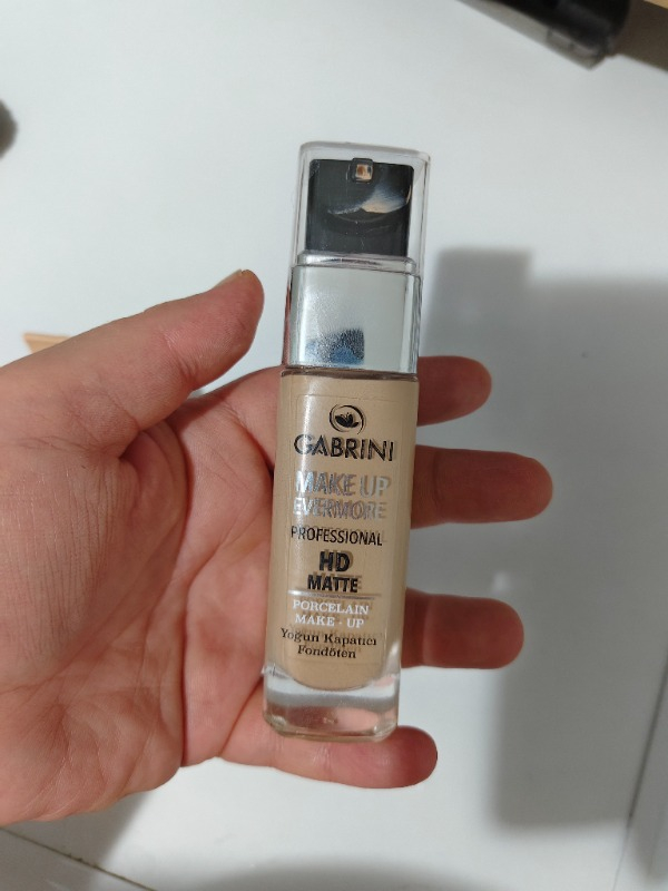 Gabrini Professional Hd Matte Foundation 02