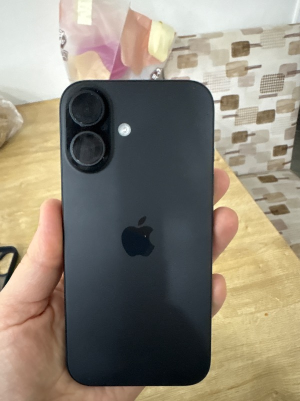Apple iPhone 16 128GB Siyah