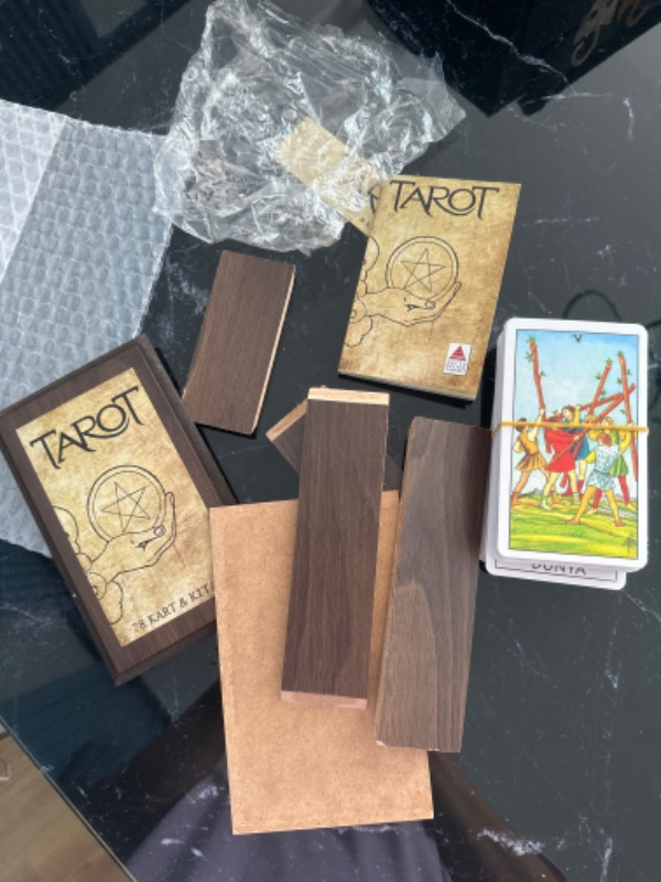 Tarot Destesi Ve Kitabı Hilal Altundal