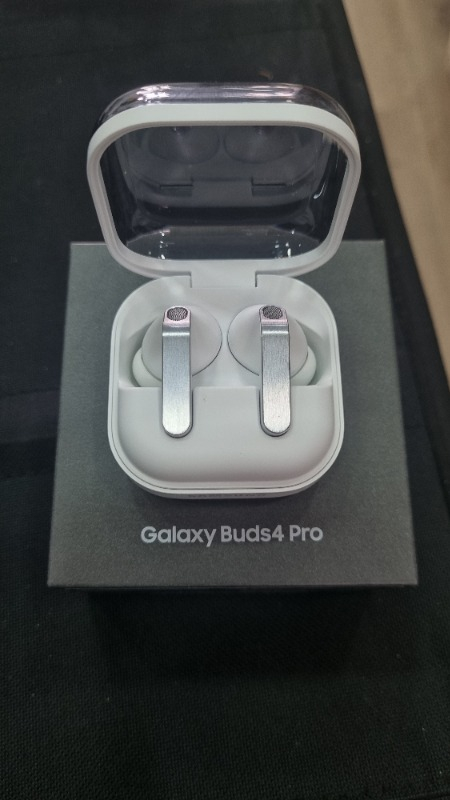 Samsung Galaxy Buds4 Pro Bluetooth Kulaklık Beyaz(ANC)