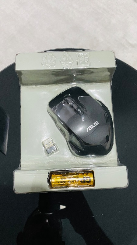 Asus WT425 Kablosuz Optik Sessiz Tıklama Özellikli Siyah Mouse