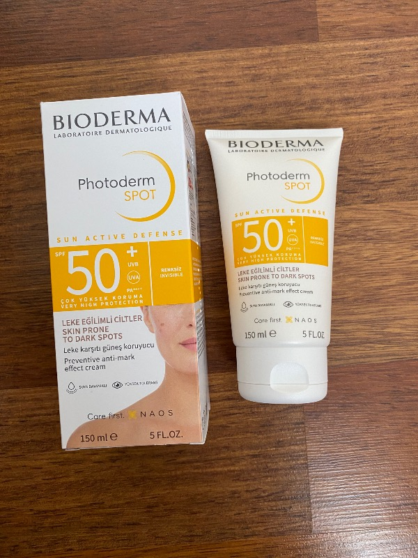 Bioderma Photoderm SPOT SPF50+ Yüksek Korumalı Yüz ve Vücut Güneş Kremi 150 ml