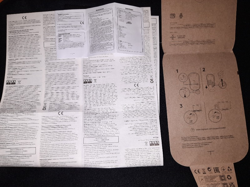 Logitech M220 Sessiz Kompakt Kablosuz Mouse - Siyah