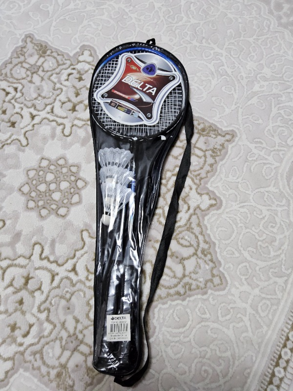 Delta Badminton Seti - 2 Raket ve 3 Top Çantalı Çelik Malzeme ile Orta Seviye Oyunculara Uygun
