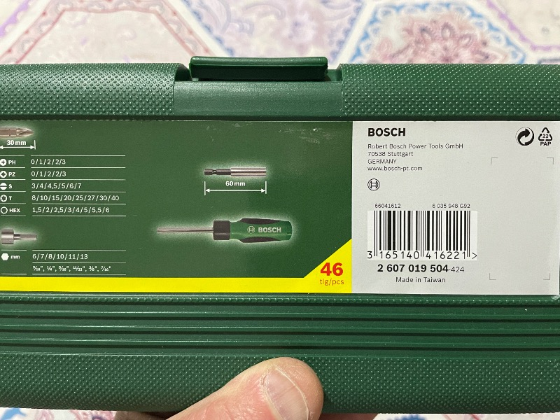 BOSCH 46 PARÇA CIRCIRLI TORNAVİDA BITS UÇ LOKMA VİDALAMA  SETİ.