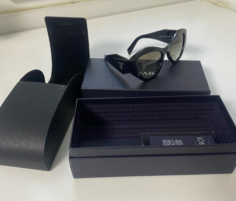 Prada 07YS 1AB-0A7 53 Kadın Güneş Gözlüğü