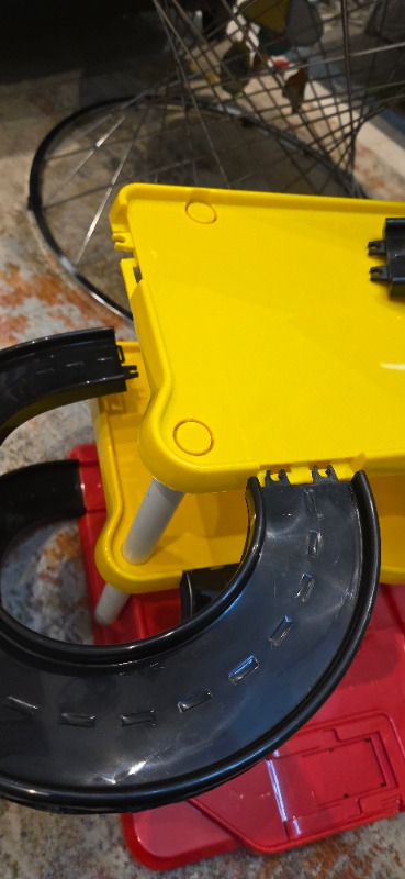 Dede 3 Katlı Garaj Oyun Seti Ve Mega Pisti 03068