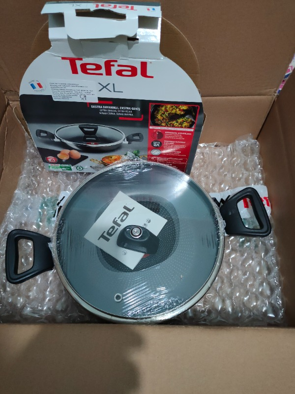 Tefal C38470 Titanyum 2X XL Kapaklı Sahan 24 cm - 2100123254