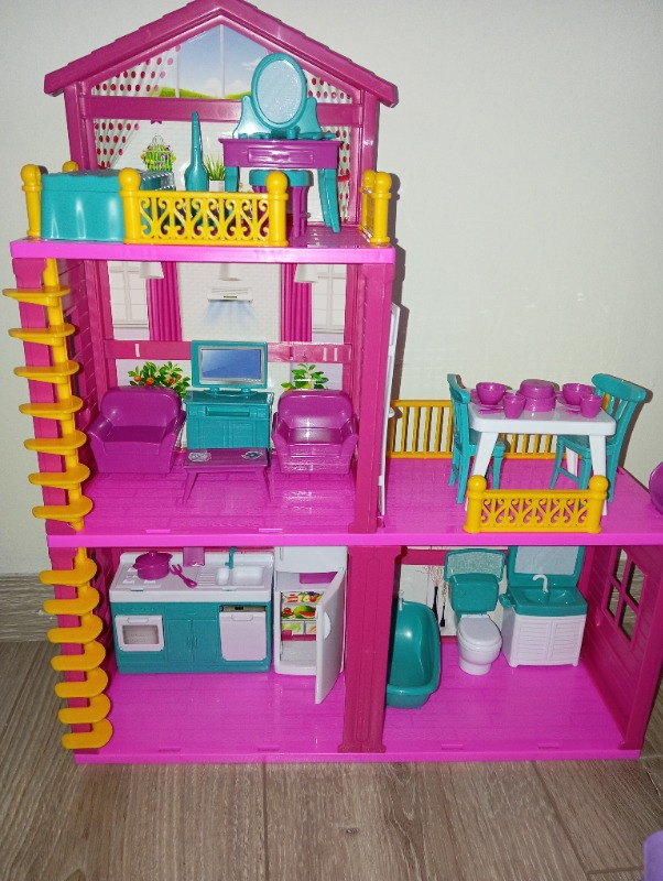 Dede Lola'nın Tatil Evi