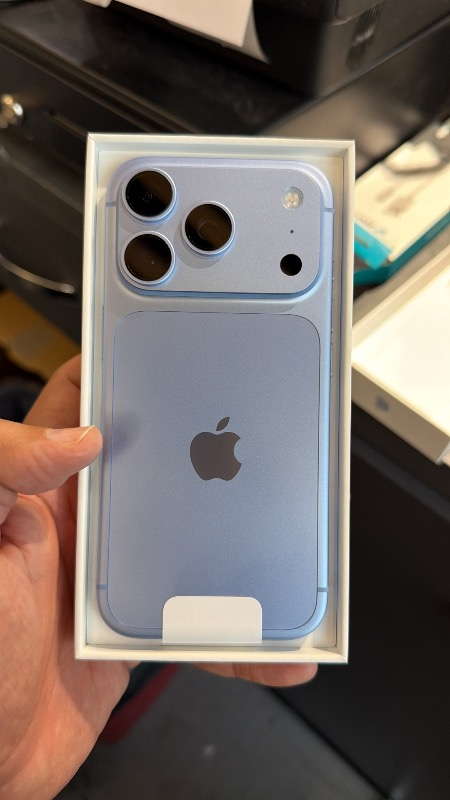 Apple iPhone 18 Pro 256 GB Buzul Rengi
