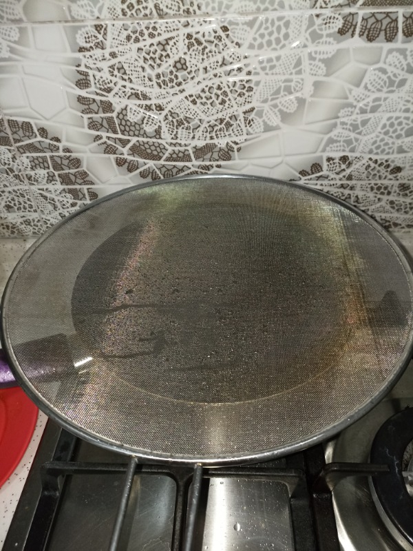 IKEA Klockren Kulplu Yağ Sıçratmaz Paslanmaz Çelik 34 Cm.