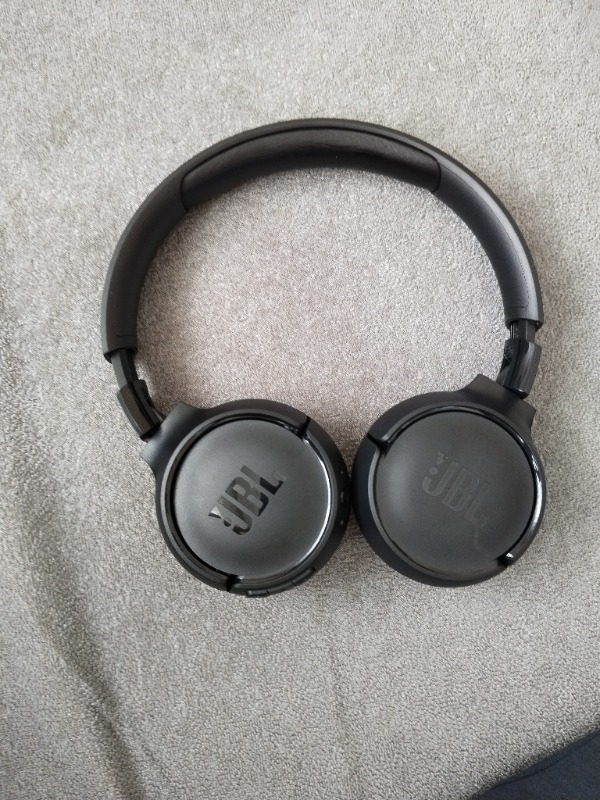 Jbl Tune 520BT Siyah Kulak Üstü Bluetooth Kulaklık