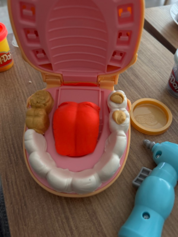 Play-Doh Dişçi Seti