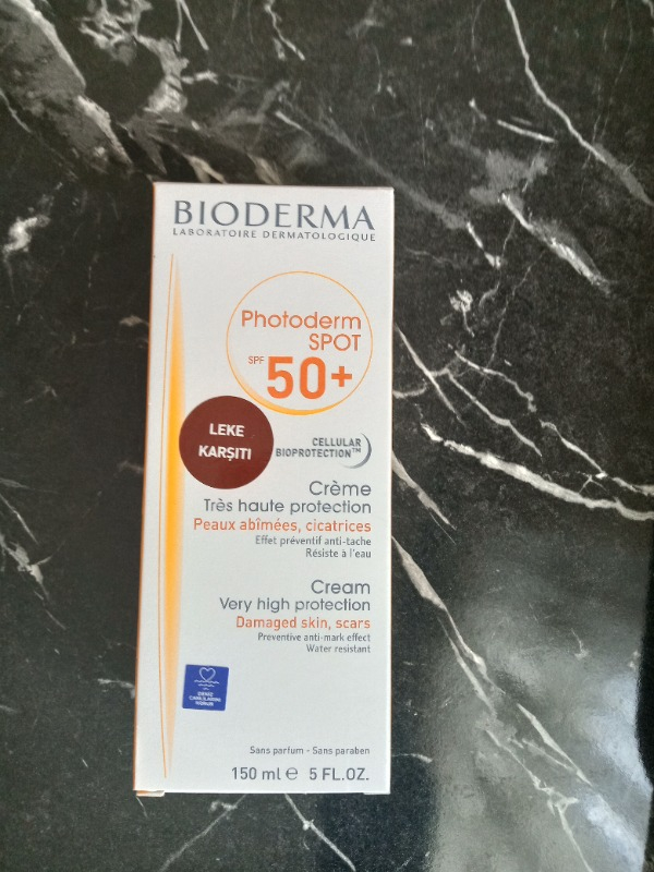 Bioderma Photoderm Spot SPF 50+ 150 ml