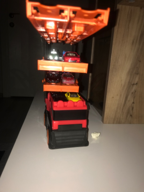 Hot Wheels Mega Mega Tır Turuncu, 50 Araç Kapasiteli, Rampalı GHR48