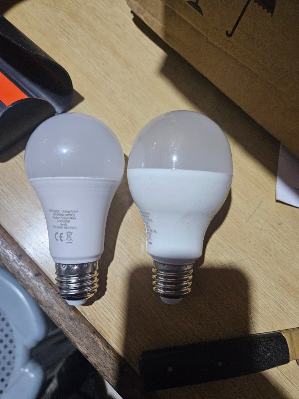 Philips 13W - 100W 6500K Beyaz Işık E27 Essential LED Ampul 12'li