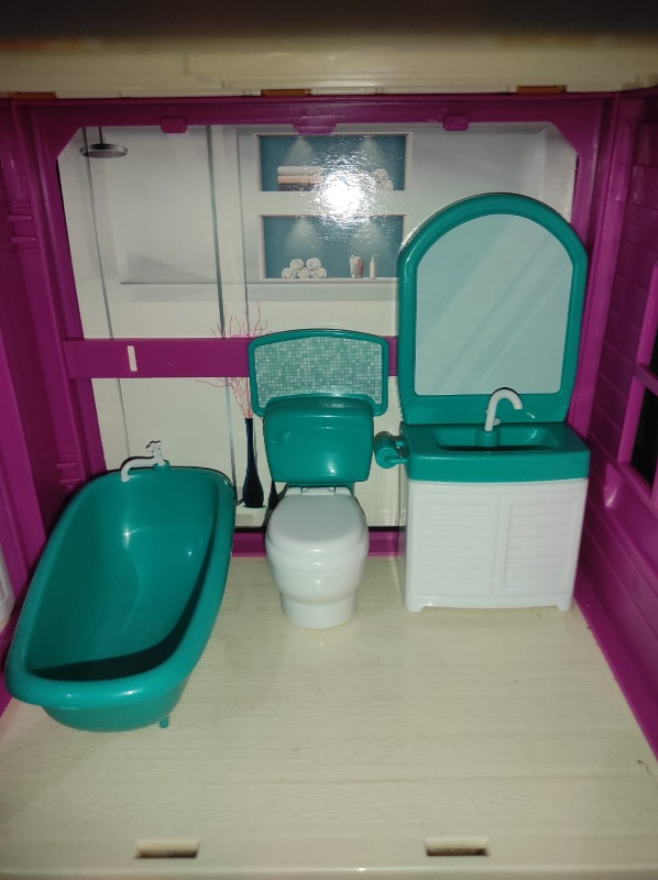 Lola’nın Tatil Evi