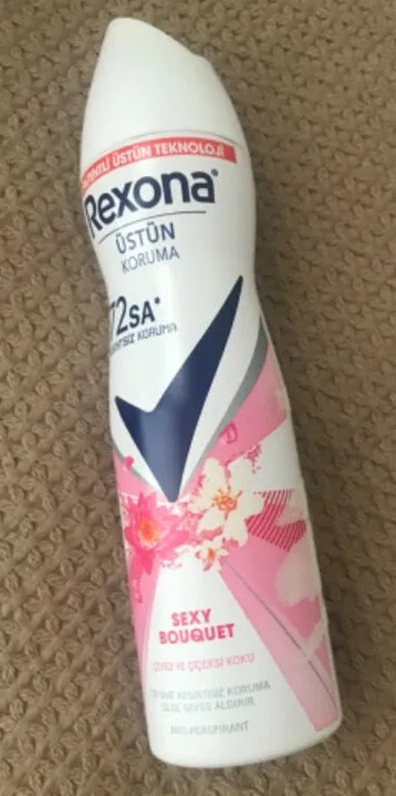 Rexona Kadın Sprey Deodorant Sexy Bouquet 72 Saat Kesintisiz Üstün Koruma 150 ml