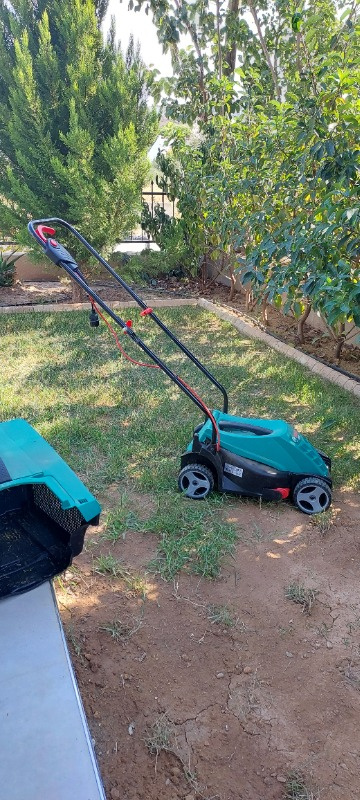 Bosch ARM 32 Çim Biçme Makinesi