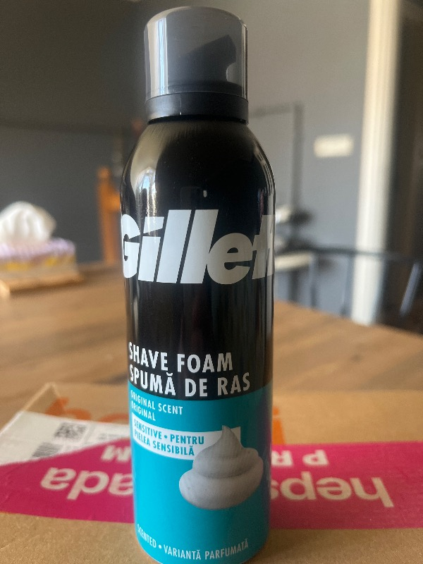 Gillette Hassas 200 ml Tıraş Köpüğü