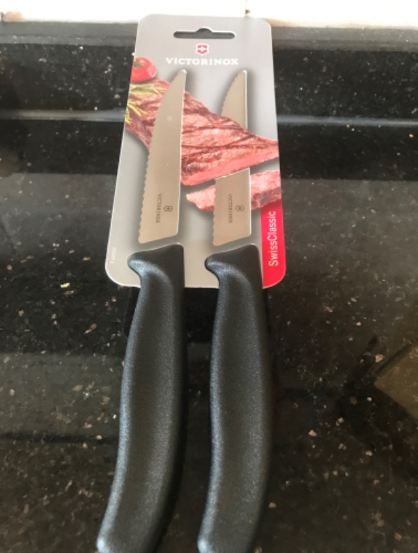Victorinox Biftek ve Pizza Bıçağı Blisterli 12CM 2ADET