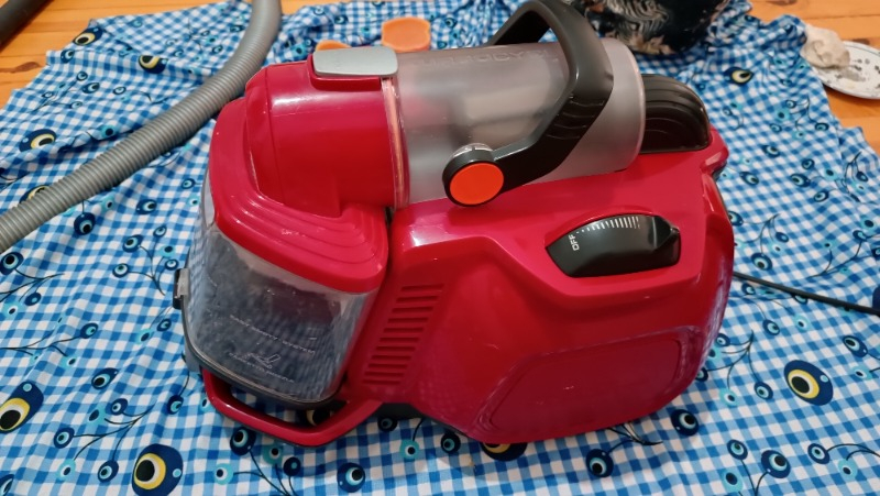 Electrolux EUFC81DB Ultra Flex 650 W Toz Torbasız Elektrikli Süpürge