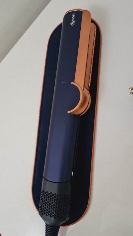 Dyson Airstrait™ Saç Düzleştirici (Prusya Mavisi/Parlak Bakır)
