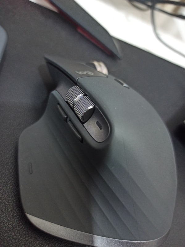 Logitech MX Master 3S Performans 8.000 DPI Optik Sensörlü Sessiz Kablosuz Mouse - Siyah