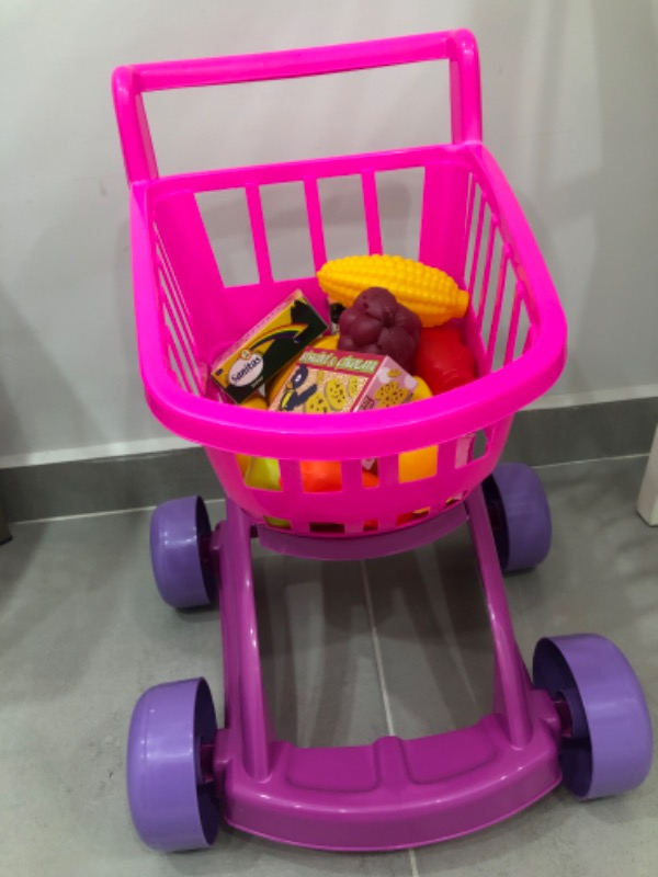 Dede Candy&Ken Market Arabası Dolu
