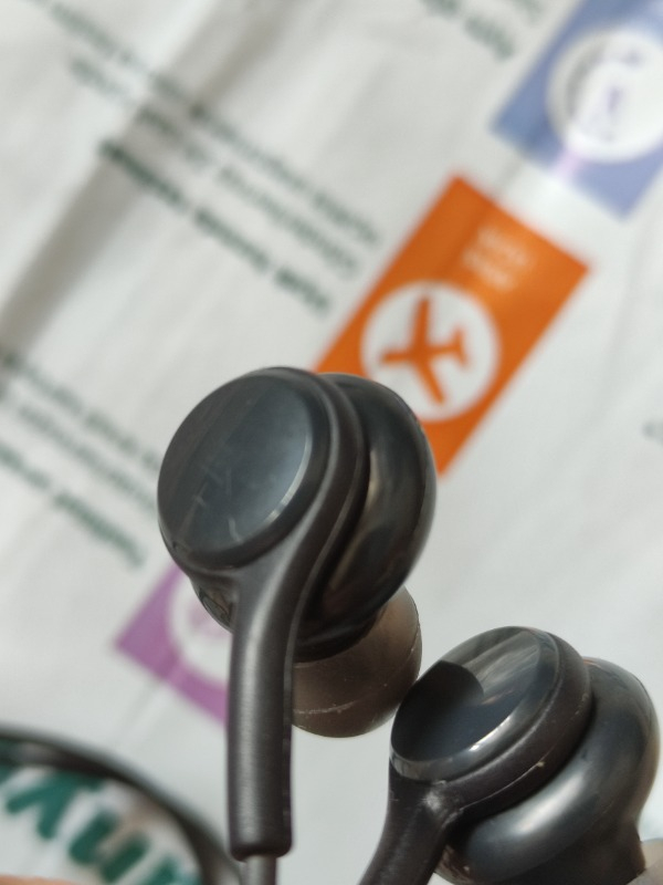 Akg Kulak Içi Kulaklık