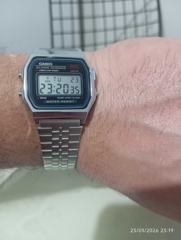 Casio A159W-N1DF Erkek Kol Saati