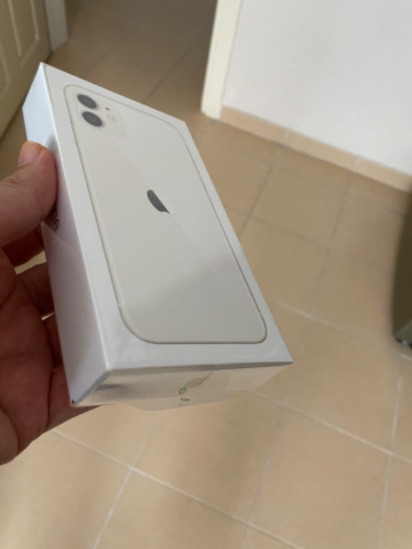 iPhone 11 64 GB