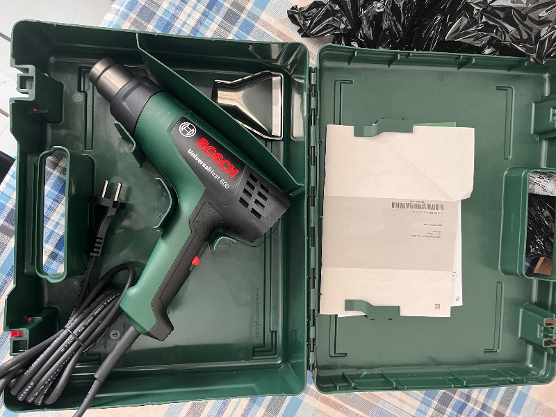 Bosch Universal Heat 600 Sıcak Hava Tabancası