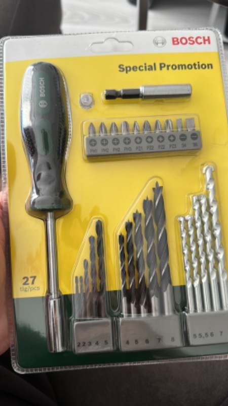 Bosch 27 Parça Delme ve Vidalama Aksesuar Seti