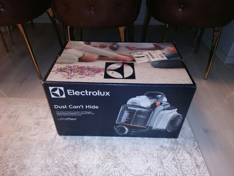 Electrolux EUFC81DB Ultra Flex 650 W Toz Torbasız Elektrikli Süpürge