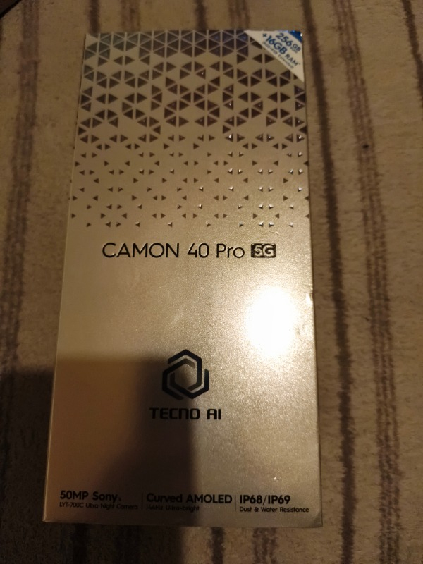 Tecno Camon 40 Pro 5G 8/256 GB Buz Beyaz (Tecno Türkiye Garantili)