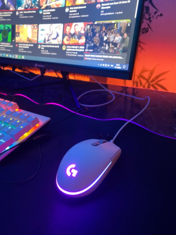 Logitech G G102 LIGHTSYNC RGB Aydınlatmalı 8.000 DPI Kablolu Oyuncu Mouse - Beyaz