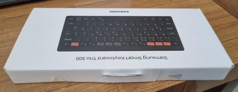 Samsung Smart Keyboard Trio 500