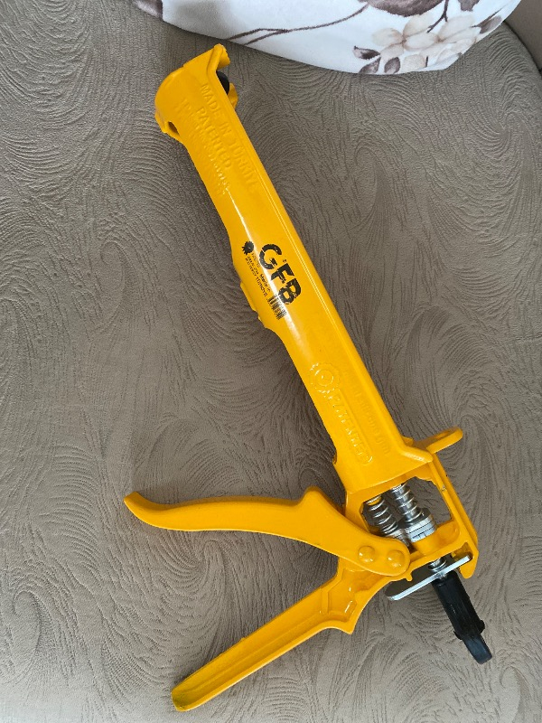 Gfb 5121 Profesyonel Metal Silikon Tabancası - GFB5121