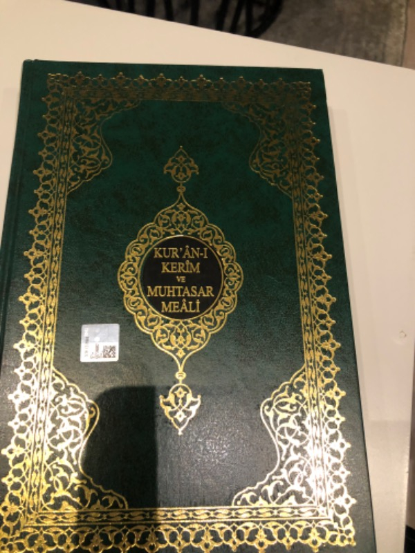 Kur’an-ı Kerim ve Muhtasar Meali (Orta Boy)