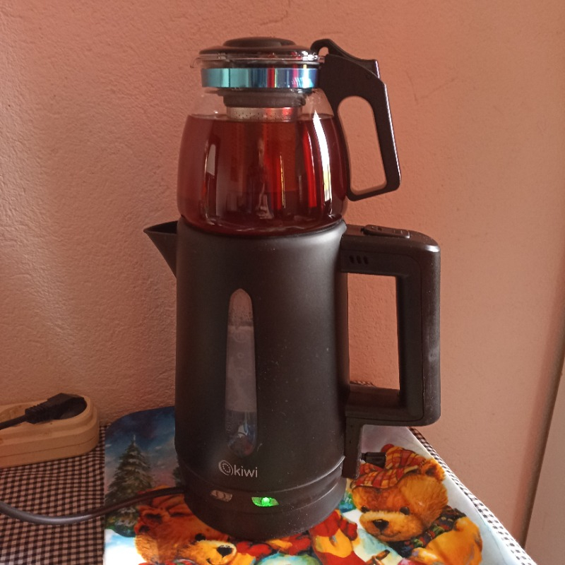Kiwi KTM-2907 2200 W Cam Demlikli Çay Makinesi