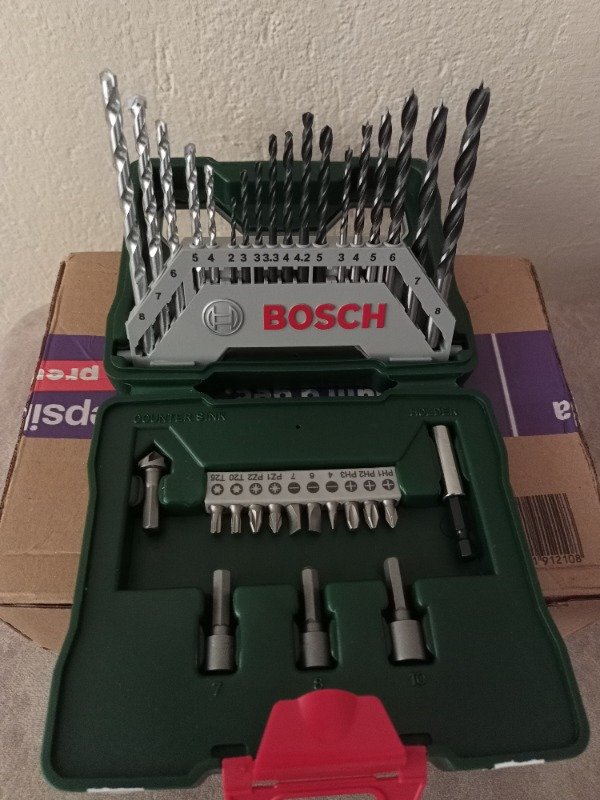 Bosch X-Line 33 Parça Delme ve Vidalama Seti