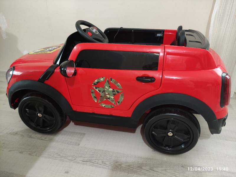 Dolu Ride-On 12V Uzaktan Kumandalı Akülü Araba 8191