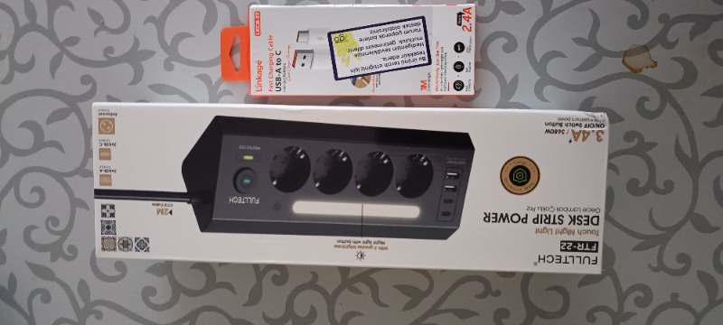 Fulltech Ftr-22 Gece Lambalı Akım Korumalı Çoklu Priz - Siyah