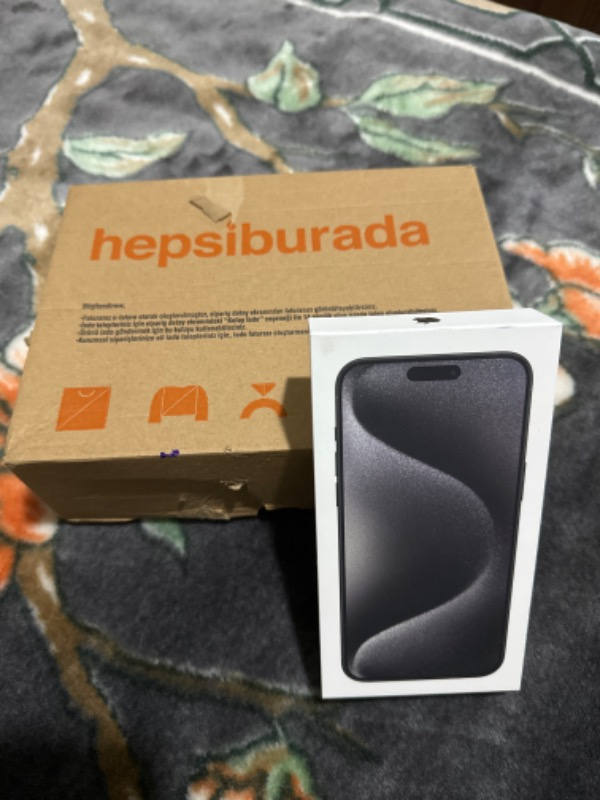 iPhone 15 Pro Max 256 GB