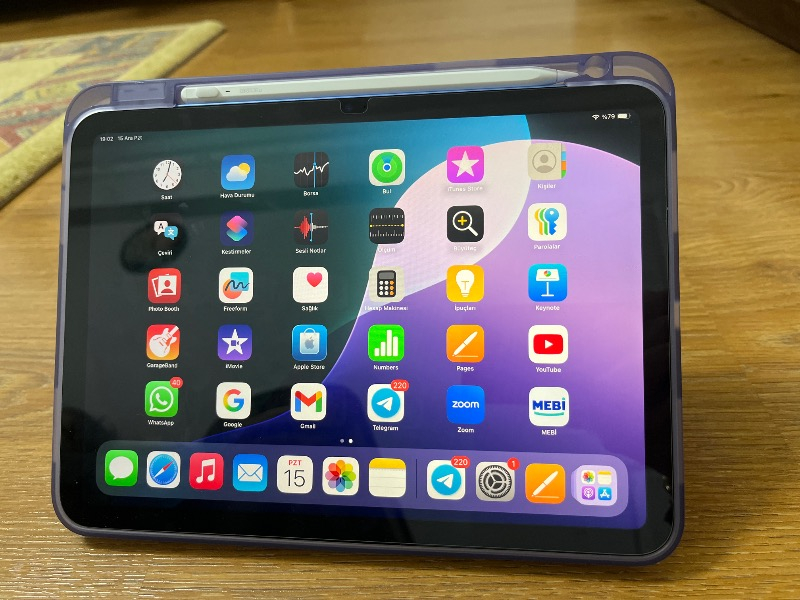 Apple iPad A16 11" 256GB Wi-Fi Tablet Mavi MD4H4TU/A