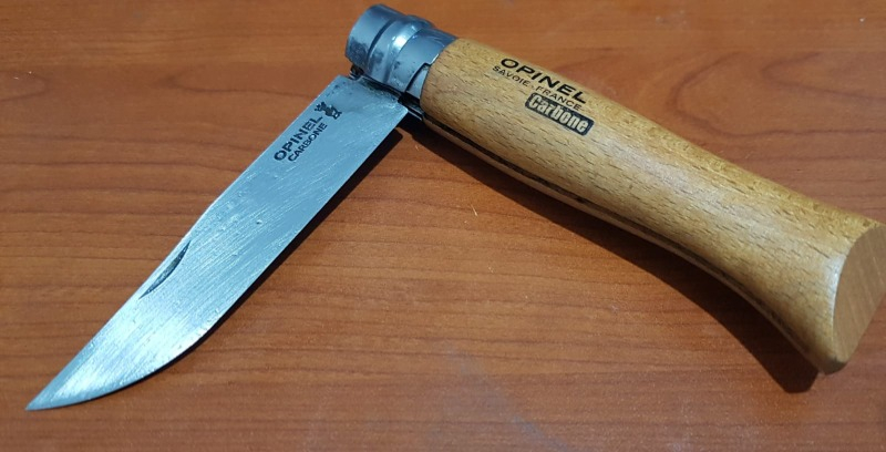 Opinel No 9  Kayın Saplı Karbon Çelik Çakı