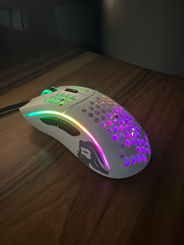 Glorious Model D Kablolu Mat Beyaz RGB Oyuncu Mouse 69Gr