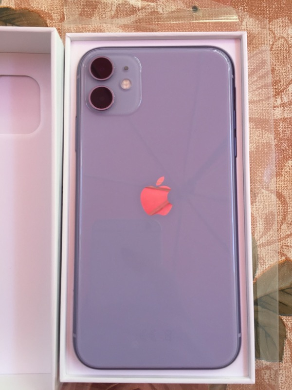 iPhone 11 64 GB